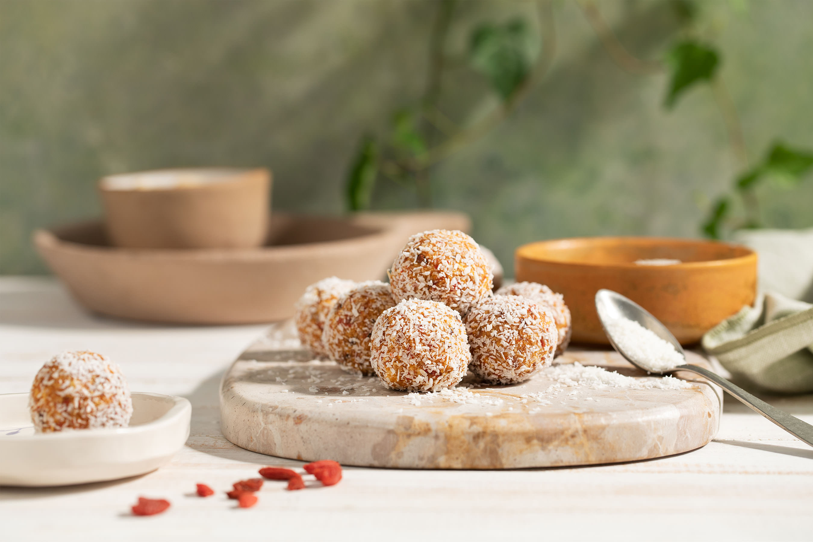 Palline di datteri e cocco